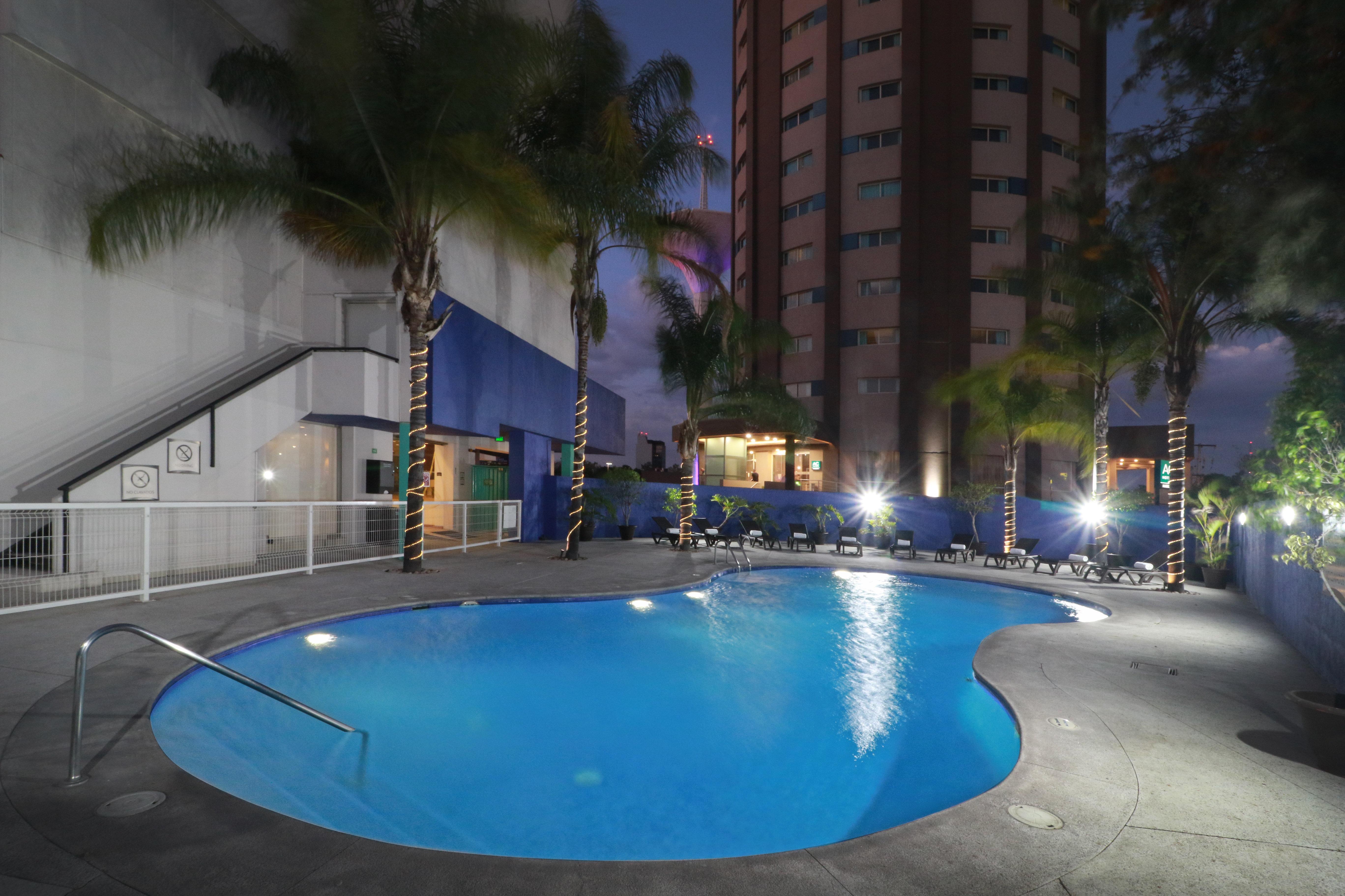 Staybridge Suites Guadalajara Expo By Ihg Zapopan Exterior foto