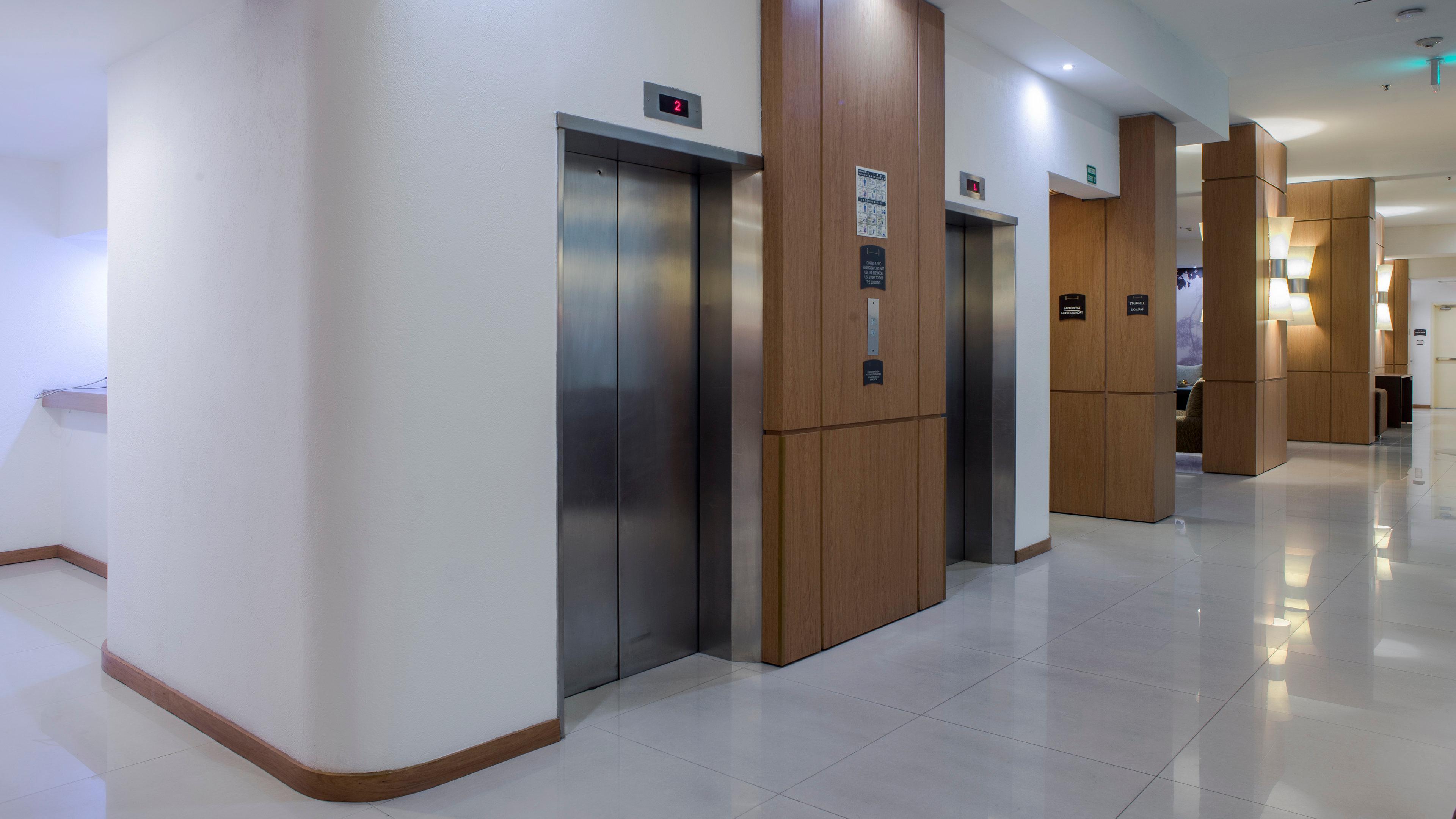 Staybridge Suites Guadalajara Expo By Ihg Zapopan Exterior foto
